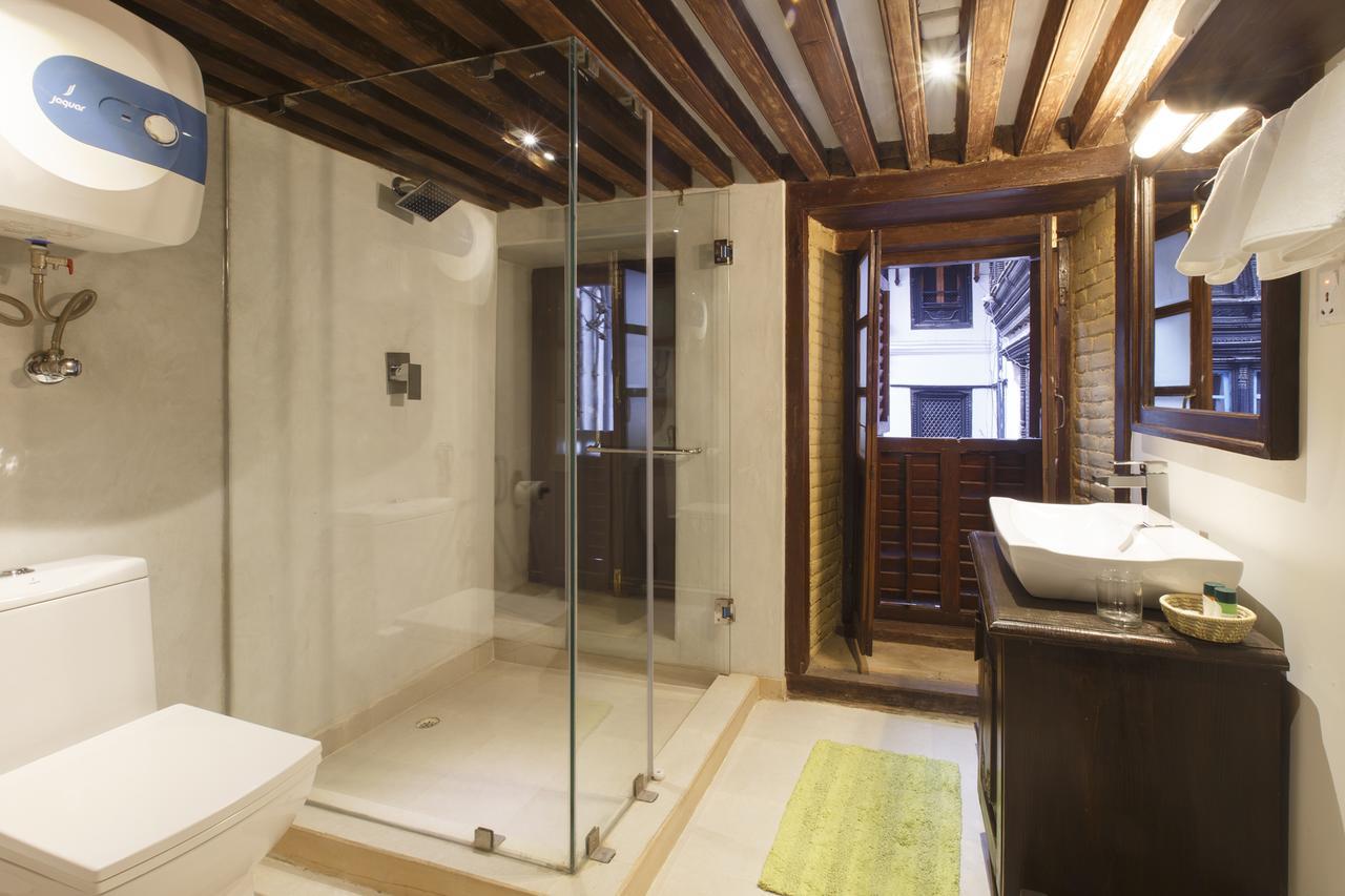 Hotel Patan House Катманду Екстериор снимка